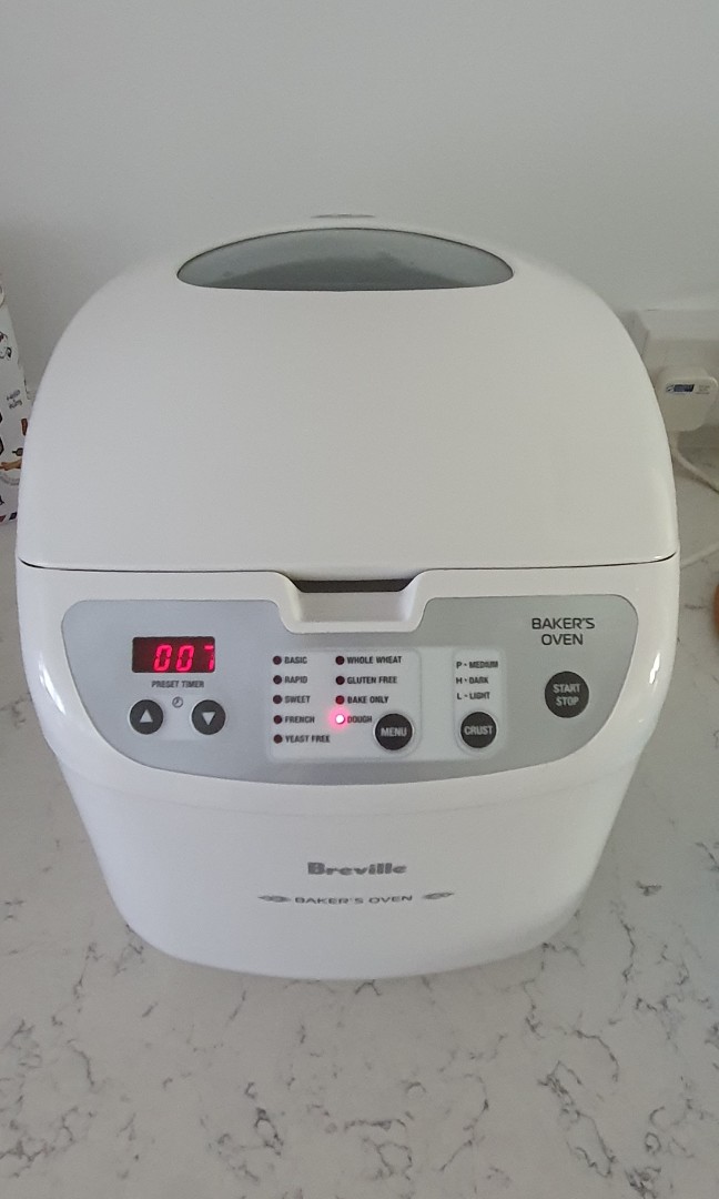Breville Breadmaker BBM100 TV Home Appliances Kitchen Appliances Coffee Machines Makers on Carousell