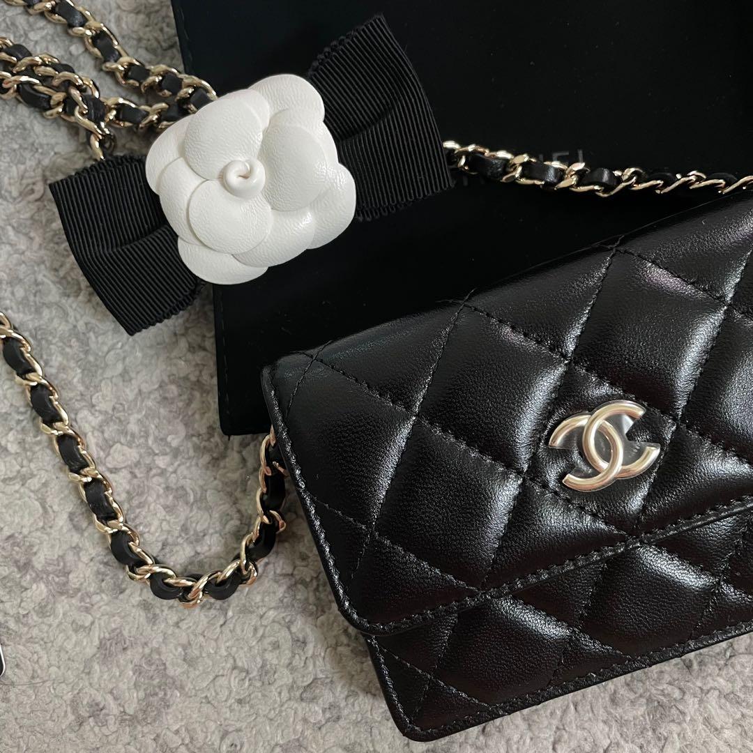 CHANEL Camellia Gold CC Long Wallet (with Add-on Chain) – LA LUNE