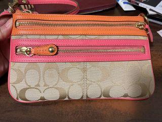 (Category: ) located in . Submitted by bbbbb (Listing ID 1080978116, Image 1). Description: .