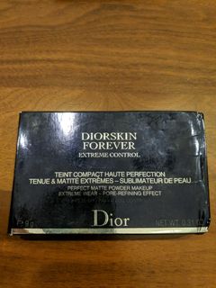 Diorskin Forever Extreme Control Matte Powder Beauty Personal Care Face Makeup On Carousell
