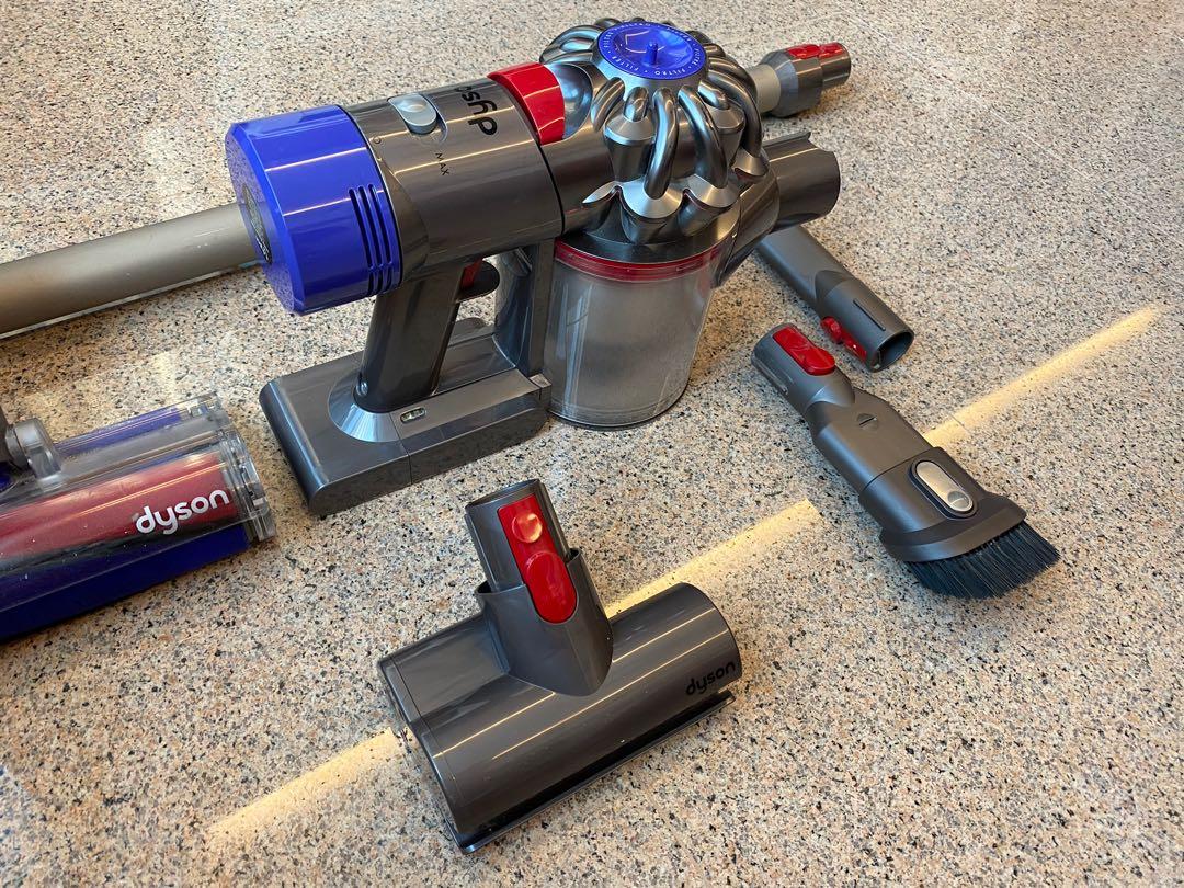 Dyson V8 Motorhead Vacuum, TV & Home Appliances, Vacuum Cleaner ...
