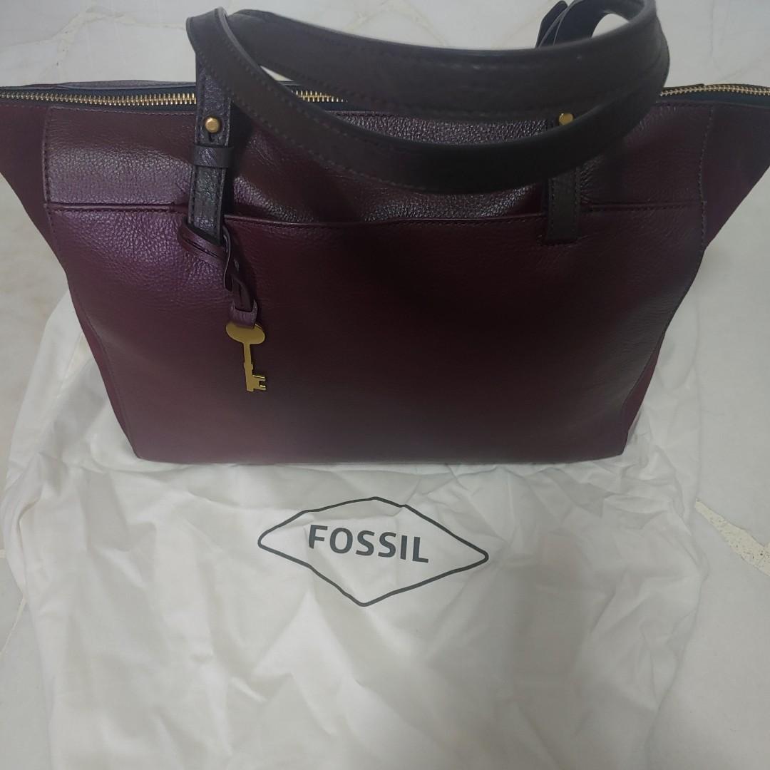FOSSIL Rachel tote bag Women s Fashion Bags Wallets Tote Bags on Carousell