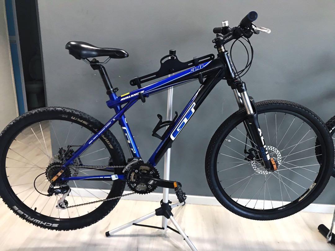 Great Condition GT Avalanche 3.0 Sports Equipment Bicycles
