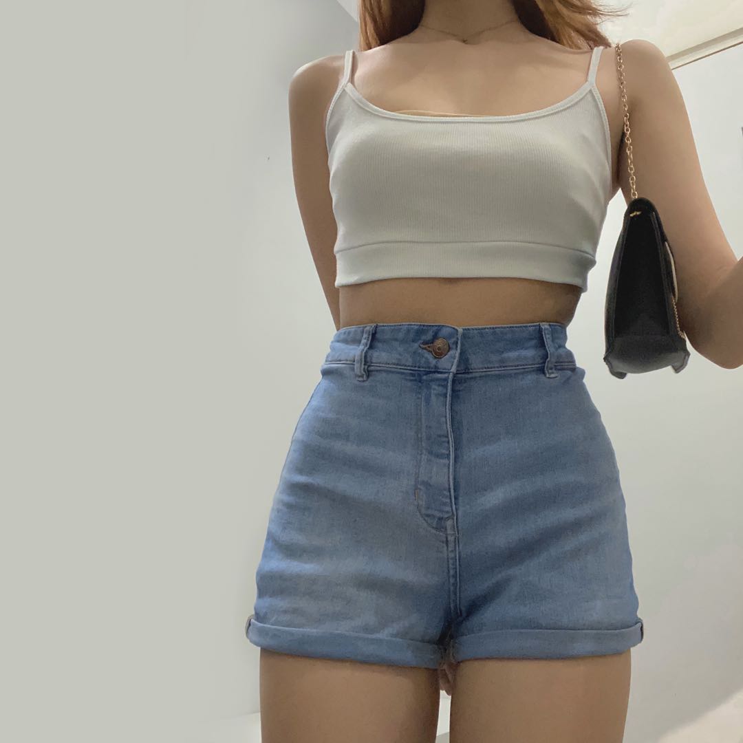 H&M High Waisted Shorts, Women's Fashion, Bottoms, Shorts on Carousell