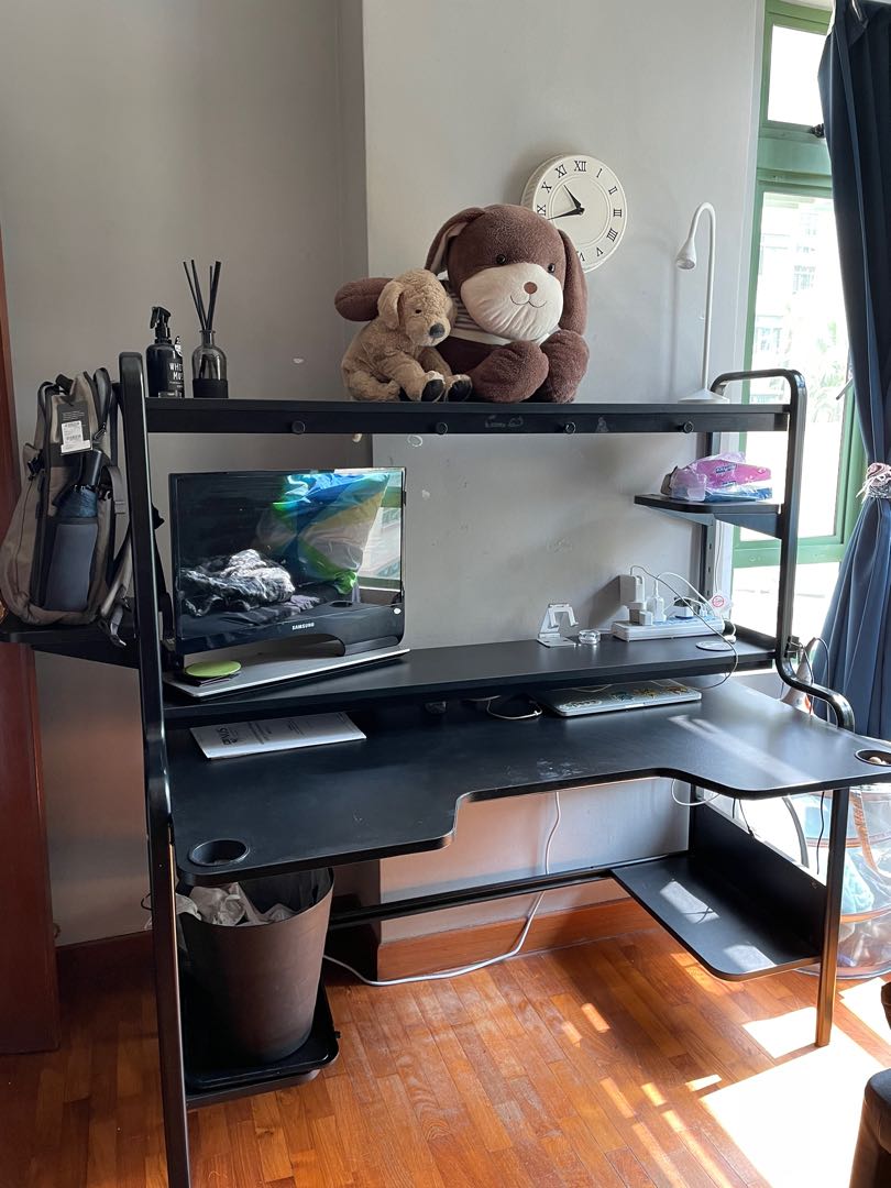 IKEA FREDDE computer Desk, Furniture & Home Living, Furniture, Tables