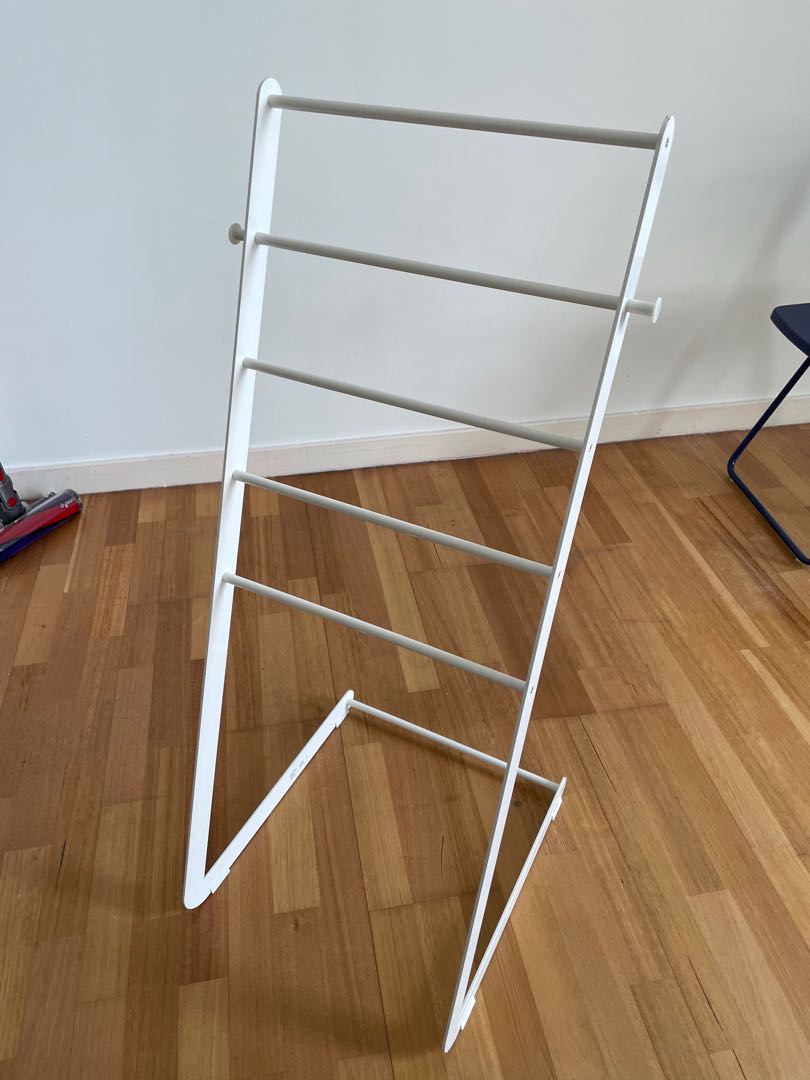 IKEA HOLJEAN towel stand