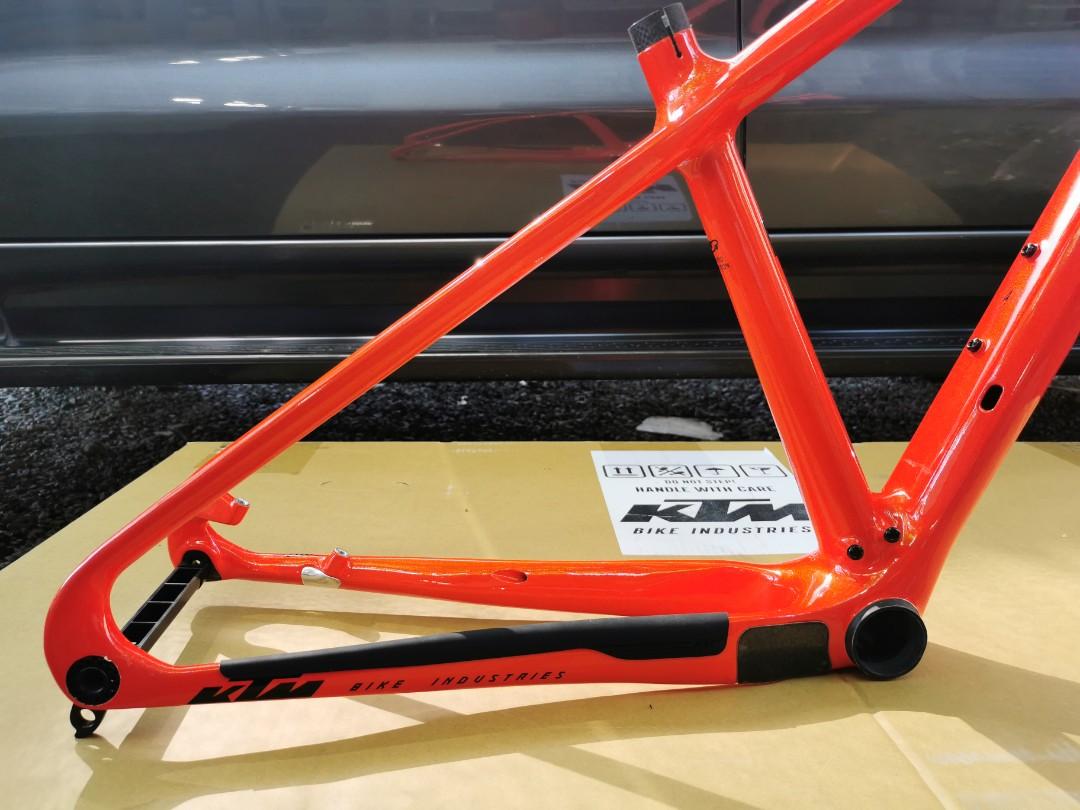 Ktm myroon store frame