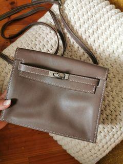 Leather bag