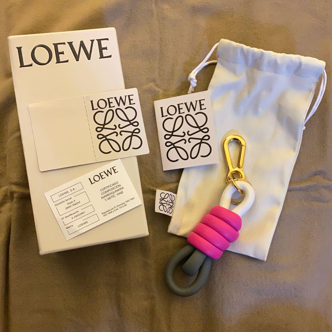 loewe knot charm