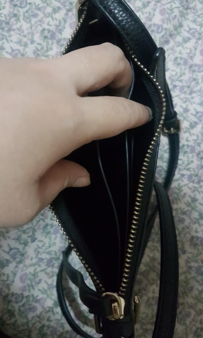Mango black solid sling bag sales