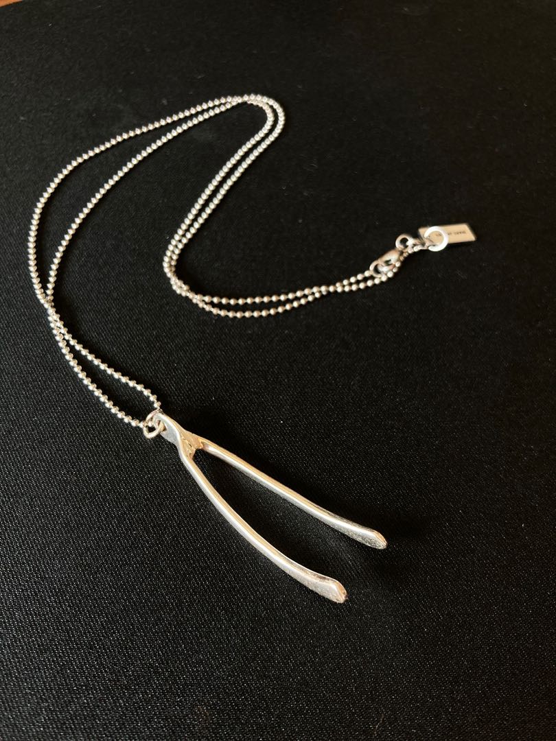 Marc Jacob Wishbone long Necklace