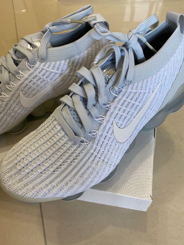 お気に入りの white 3 FLYKNIT VAPORMAX AIR 新品未使用 NIKE pure ネット直販店 NIKE 26.0 FLYKNIT VAPORMAX AIR スニーカー