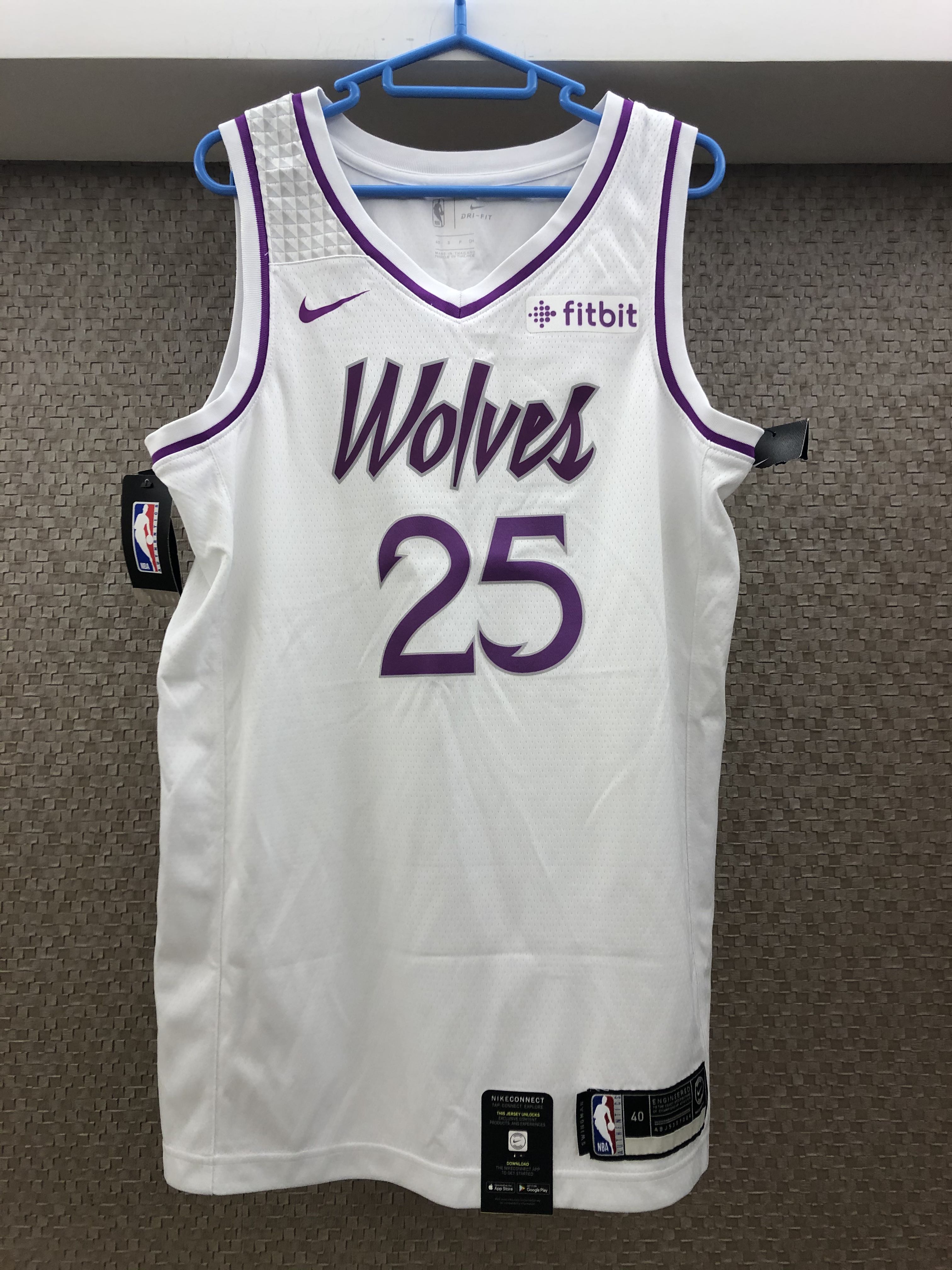 Derrick rose earned jersey clearance