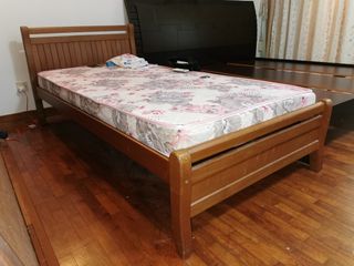 (Category: ) located in . Submitted by furrythehamster (Listing ID 1080919099, Image 1). Description: .