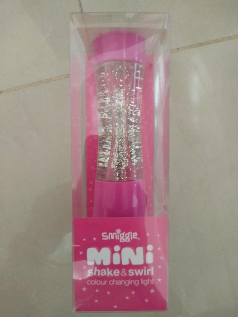 Smiggle top lava lamp