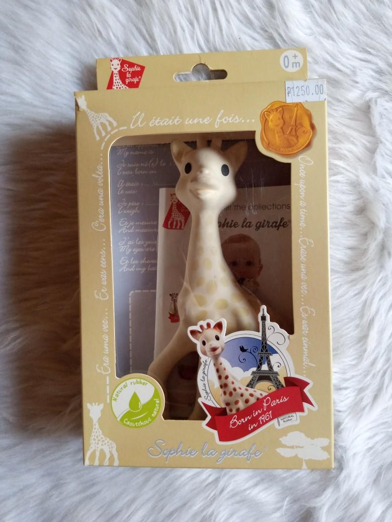 Sophie the Giraffe Teether (Category: Soothers & Pacifiers) located in Rizal. Submitted by allaboutbeautythings (Listing ID 1080953914, Image 2). Description: Used, in good condition. Sterilized in Ecomom..