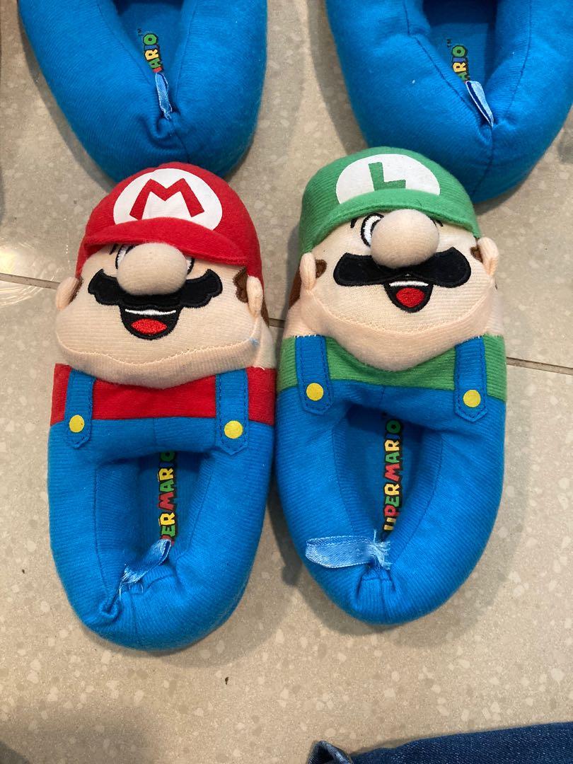 Super mario house slippers one set Hobbies Toys Collectibles
