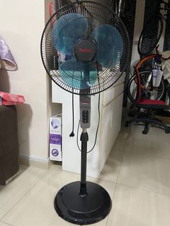(Category: ) located in . Submitted by jbllcthtp (Listing ID 1080906766, Image 1). Description: .
