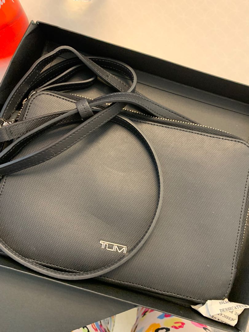 tumi ipad mini