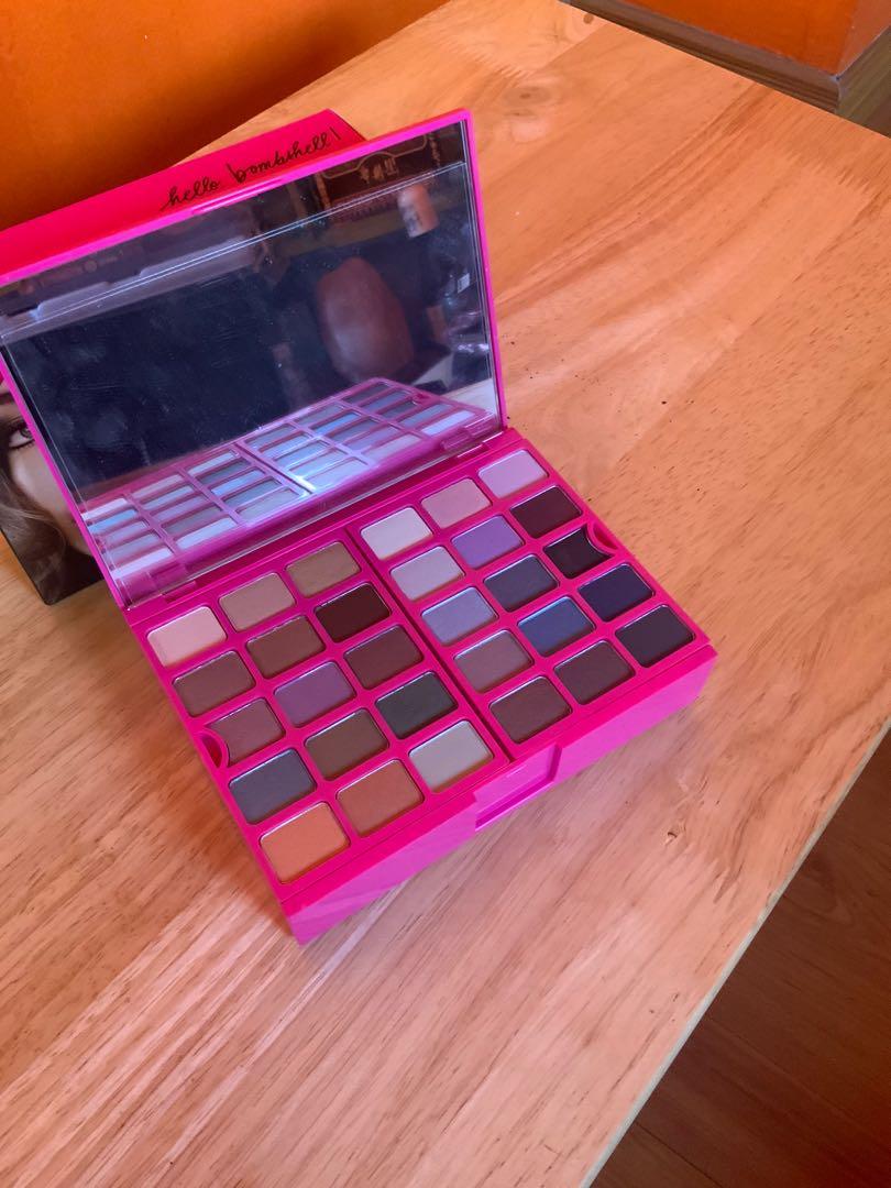 Victoria's Secret Hello, Bombshell Make Up Kit, Beauty & Personal Care ...