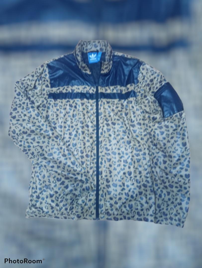 Adidas windbreaker cheetah amazon Men s Fashion Tops Sets