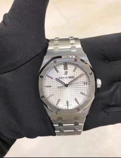 （分類：）位於 。 由 16_watch_b_q 提交（商品編號 1081184690，圖片 1）。簡介： 。