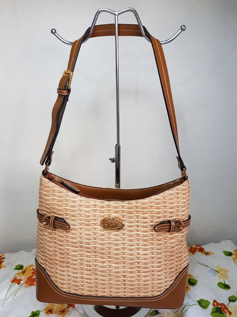 Etienne aigner bag price clearance