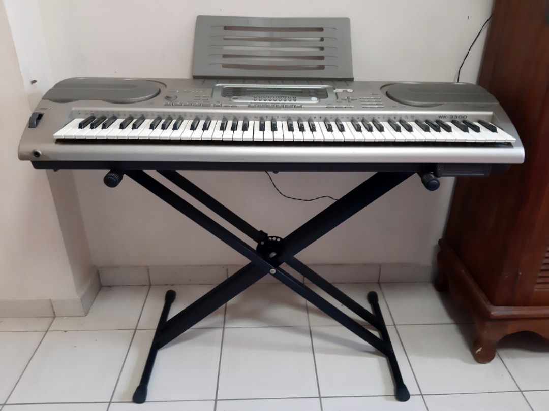 Casio Keyboard WK 3300 Hobbies Toys Music Media Musical