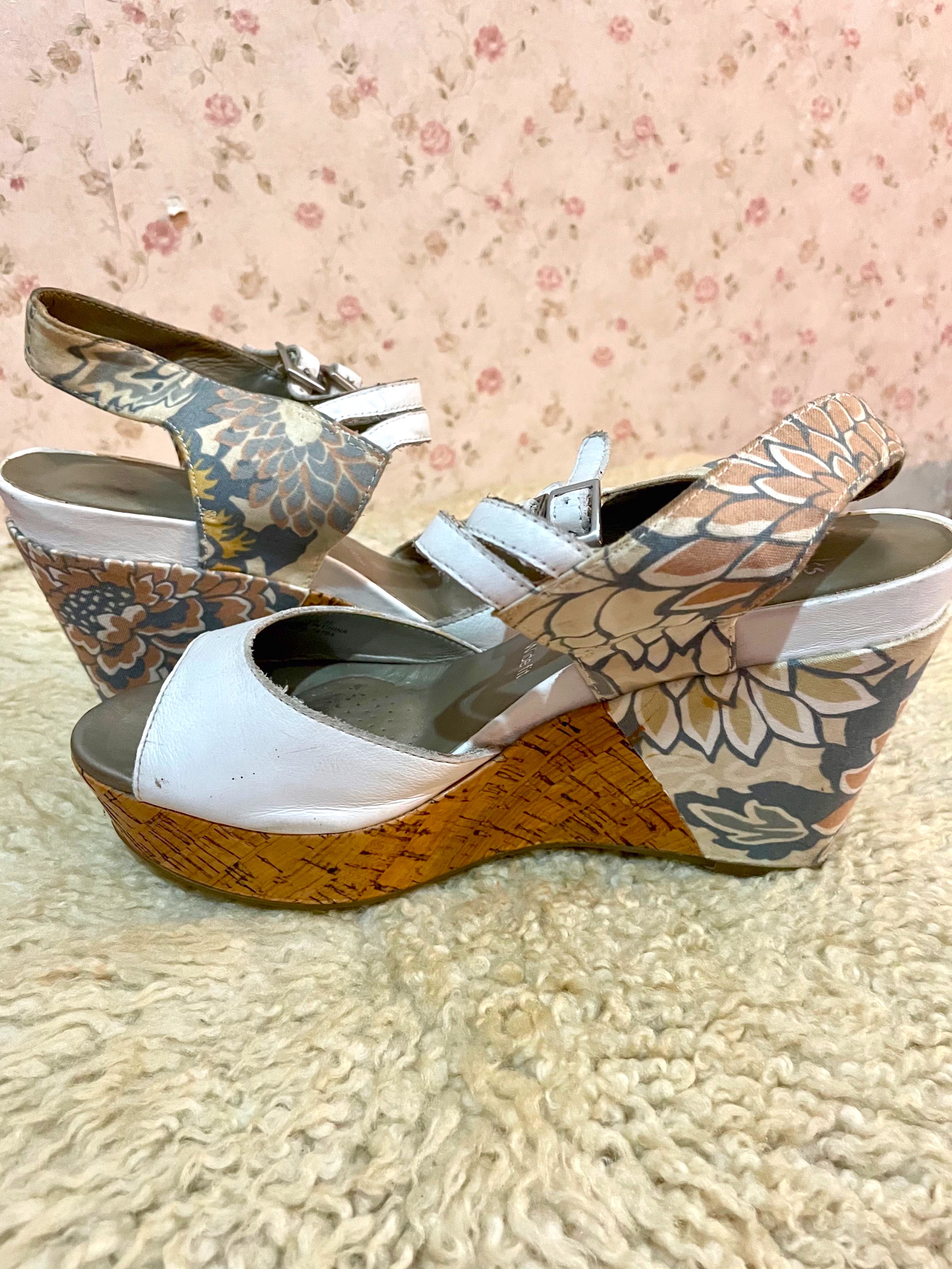Clarks softwear wedges clearance