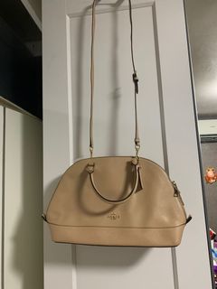 （分類：）位於 。 由 lilalilac 提交（商品編號 1081172467，圖片 1）。簡介： 。