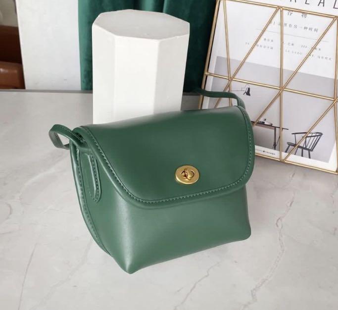 Coach Turnlock Pouch Bag