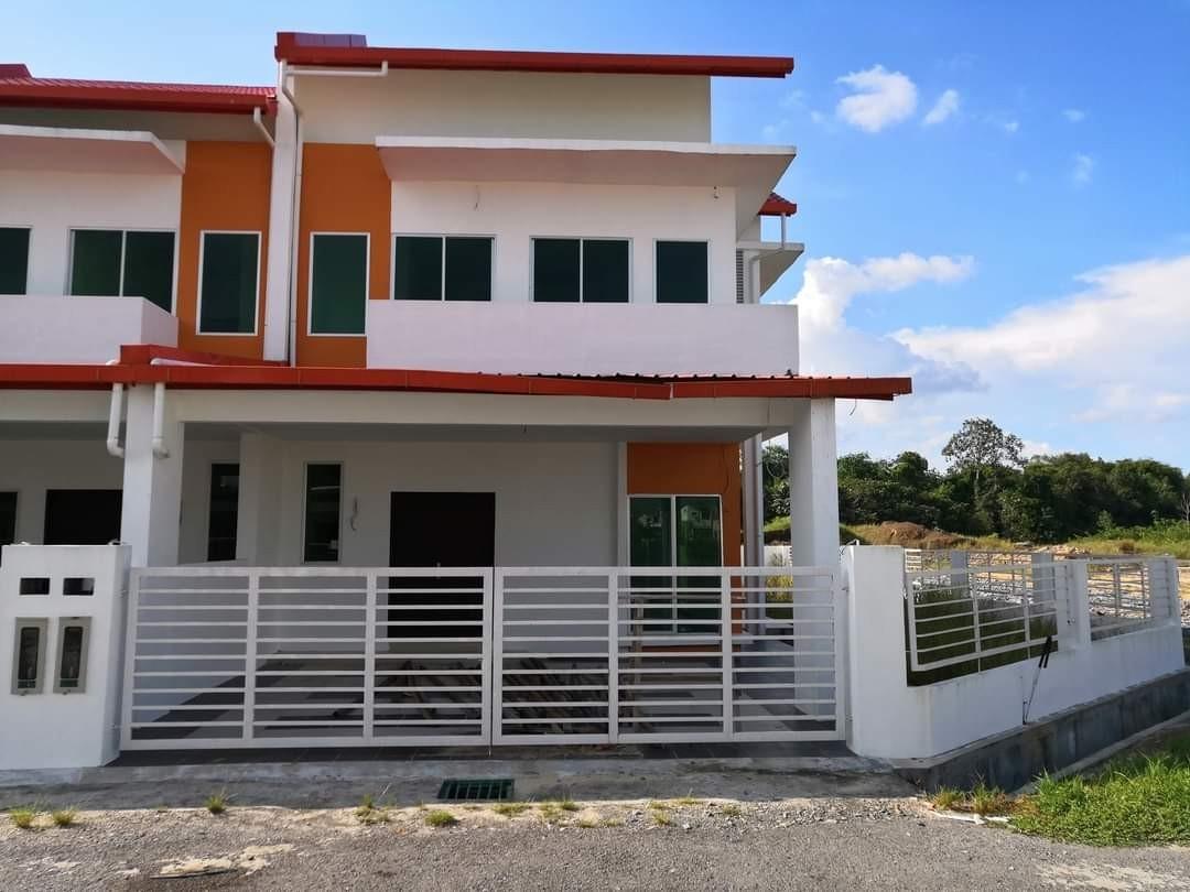 Freehold Double Storey Semi D Property For Sale On Carousell