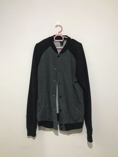 (Category: ) located in . Submitted by nasir_ibrahim (Listing ID 1081097428, Image 1). Description: .