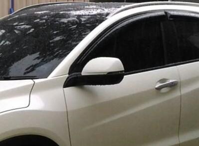 Honda vezel original side mirror in orchid pearl white. Comes with auto fold, led signal, mirror motor.