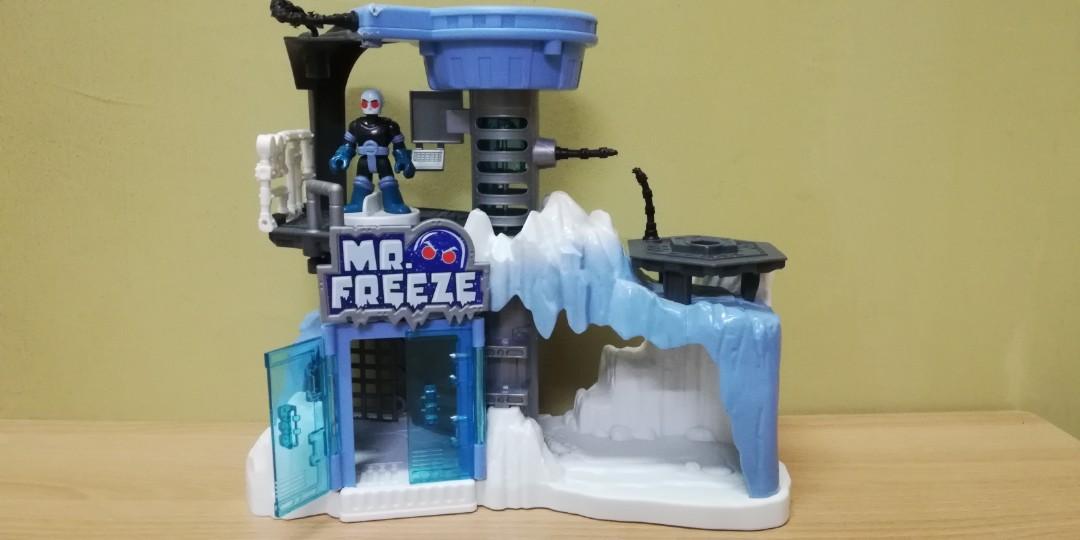 Mr freeze playset hot sale