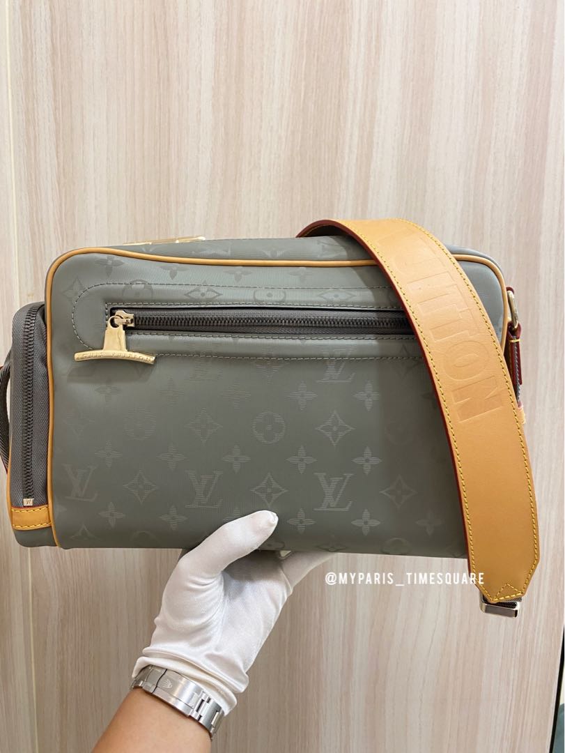 Louis Vuitton Titanium monogram camera bag 