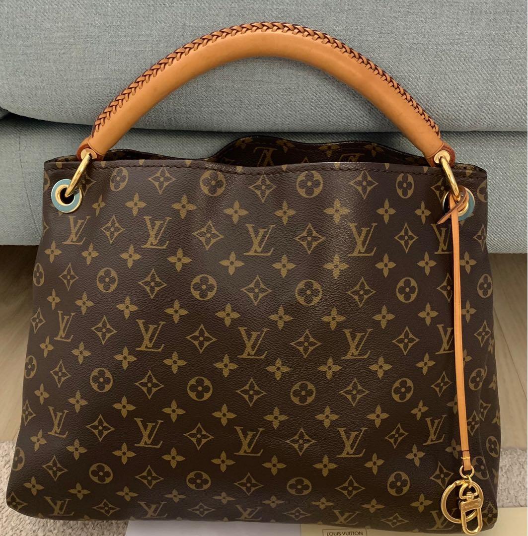 Louis Vuitton Artsy Damier Ebene canvas shoulder bag, Luxury, Bags &  Wallets on Carousell
