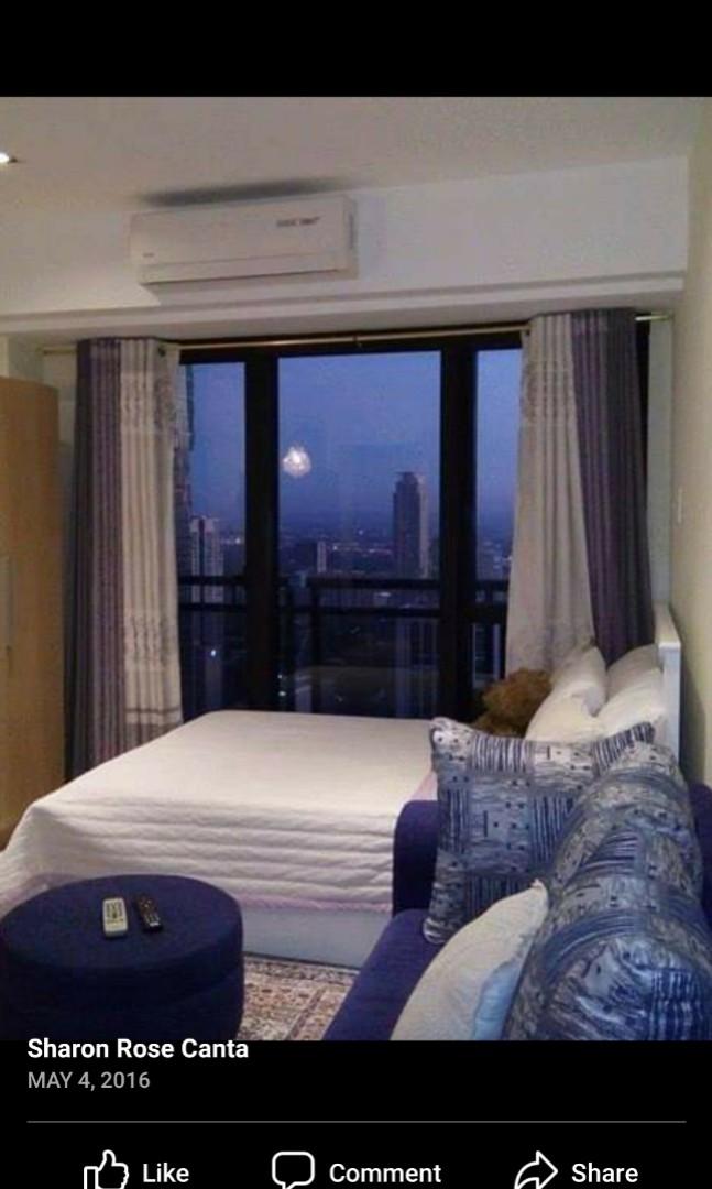 Makati Condo Cash Or Installment (Category: Apartments & Condos) located in Mandaluyong City. Submitted by rssing960 (Listing ID 1028765802, Image 1). Description: Direct seller/owner. Now selling my favorite studio at flexible terms. As is - where is. Price is inclusive of Capital Gains Tax, transfer tax and Titling fees. UNIT DETAILS: - Studio 27.09 sqm - 1 bathroom w/glass partition and multi-point water heater -Furnished Financing or installm