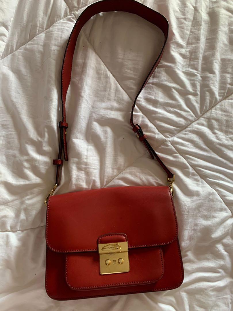 Mk sloan editor leather shoulder bag discount