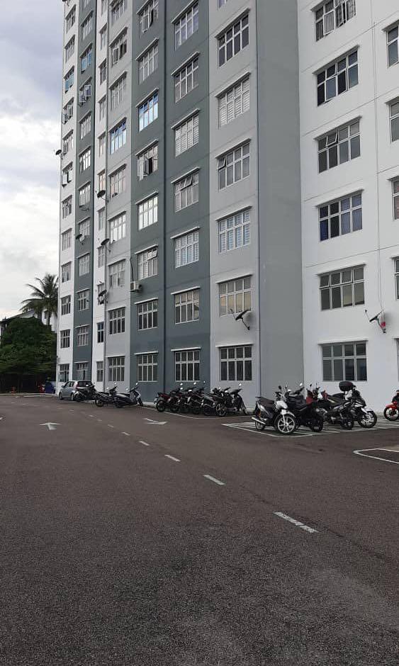 Molek Ria Apartment Molek Plentong Johor Jaya Low Deposit Rumah Sewa Property Rentals On Carousell