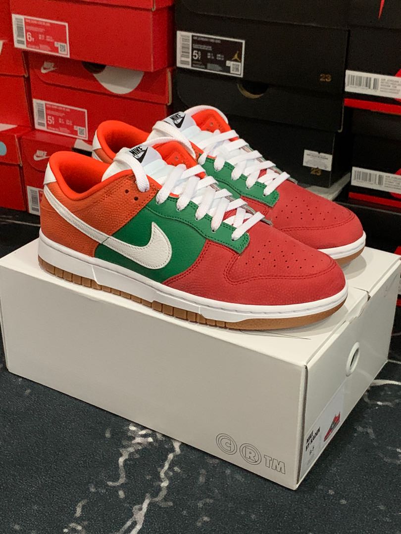 711 dunks