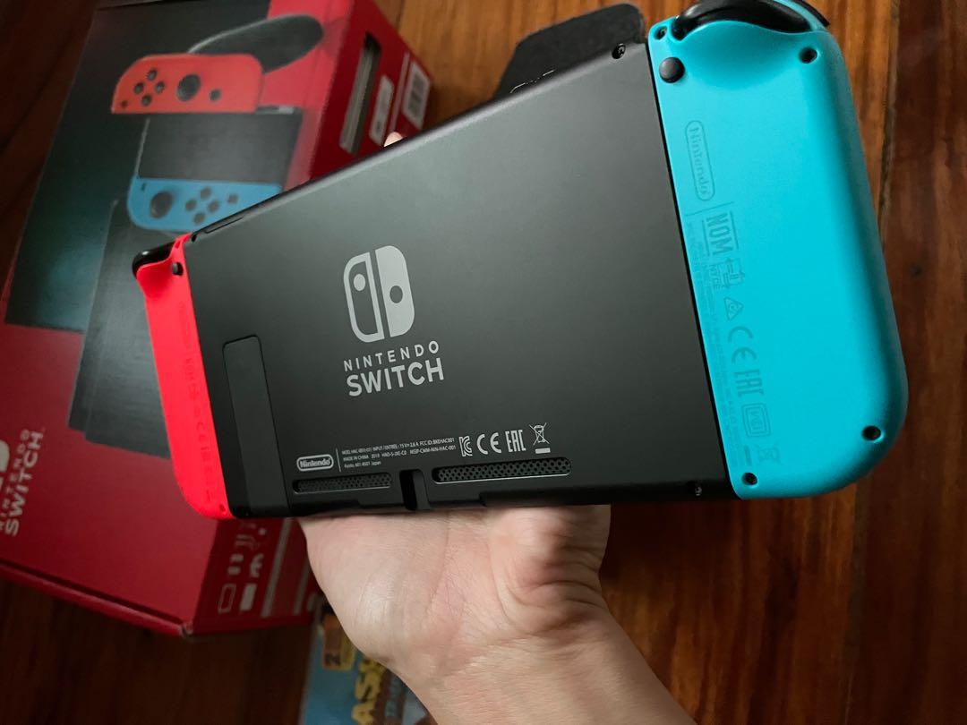 Nintendo Switch v2 (Category: Nintendo) located in Quezon City. Submitted by kamilledg (Listing ID 1081207141, Image 3). Description: Won this at a raffle! Just played about 4 times. Haha Not a gamer :) Comes with Crash & Resident evil games. 15k if games not included. :) Condition 10/10 .