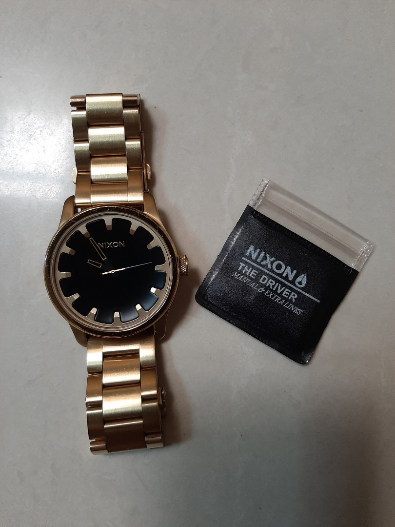 nixon driver watch