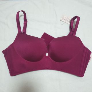 (Category: ) located in . Submitted by purpleskysg (Listing ID 1081077133, Image 1). Description: .