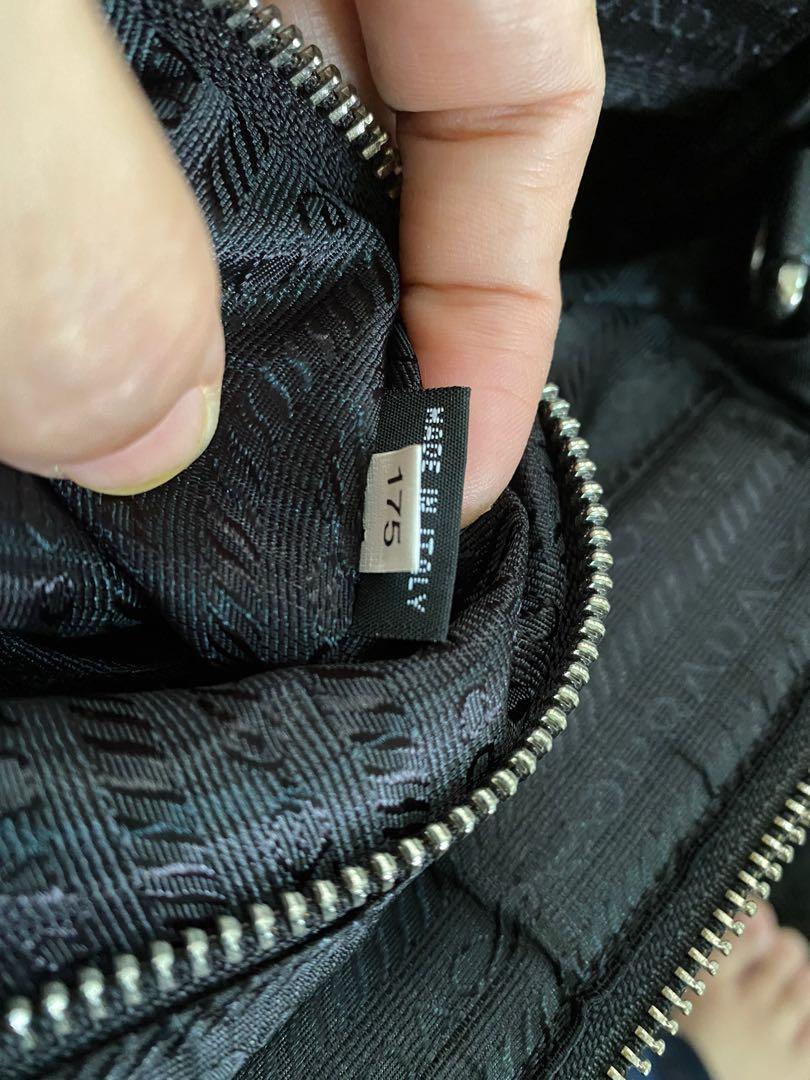 Prada on sale ipi zipper