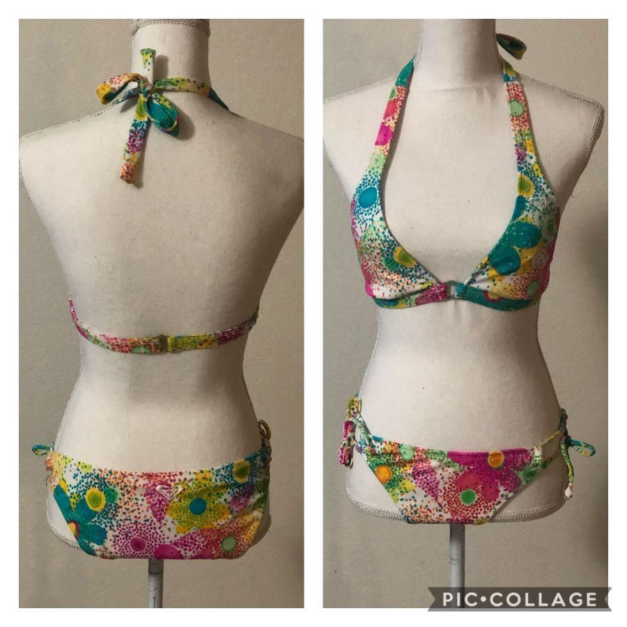 Preloved Roxy Multi Color 2 Piece Bikini Swimwear (Category: Bikinis & Swimsuits) located in Puerto Princesa. Submitted by petty73 (Listing ID 1081066442, Image 1). Description: #July Sweldo# Preloved Roxy 2 Piece Multi Color Bikini Set Sz M. Removable Pads. Halter Neck Tie Back Metal Hook Closure Top Adjustable Bikini Bottom Side Tie. Almost New..