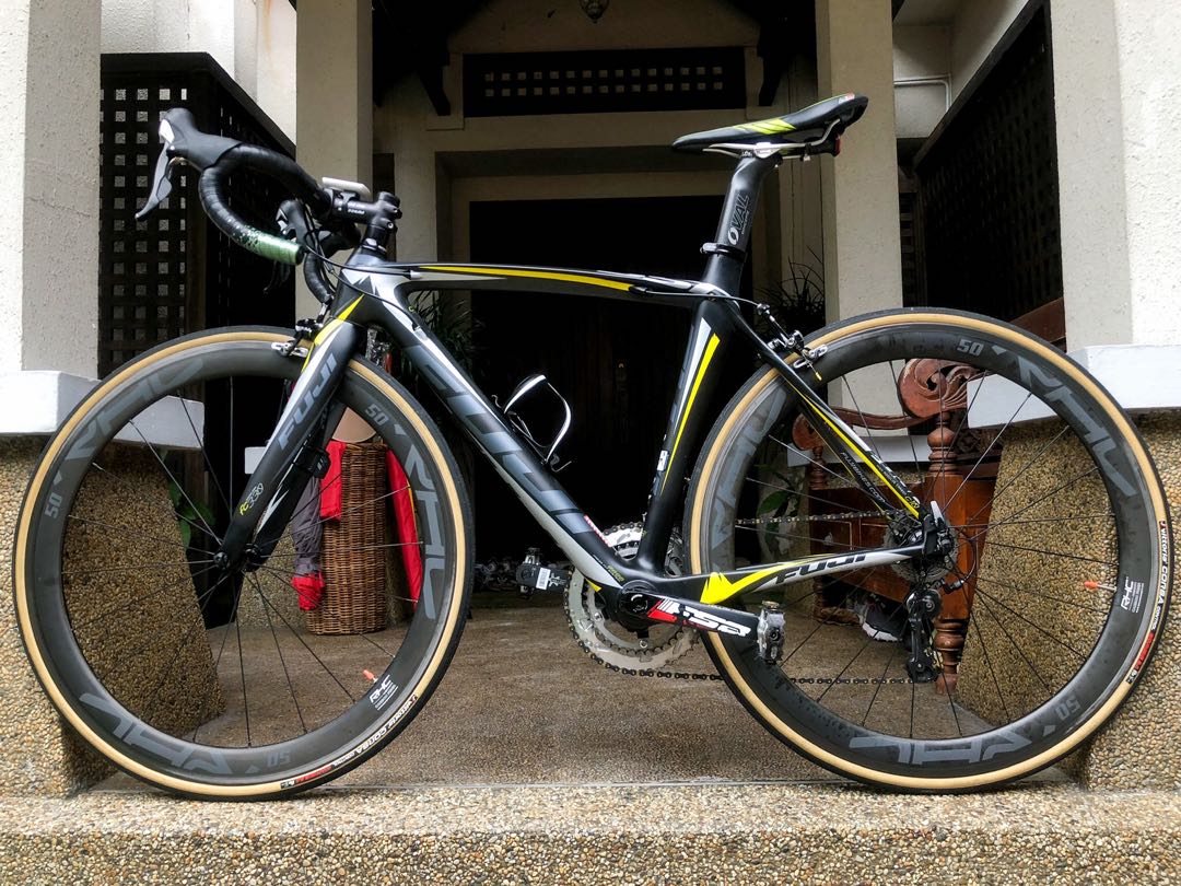 Roadbike Fuji SST 1.1 Size49