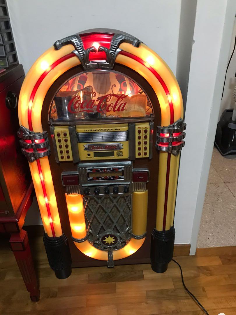 Vintage Coca-Cola Jukebox(Big), Hobbies & Toys, Memorabilia 
