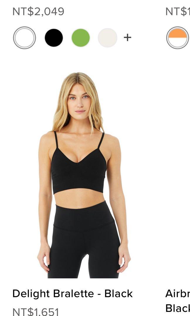 Alo Yoga delight-bralette-black, 她的時尚, 上衣, 背心在旋轉拍賣
