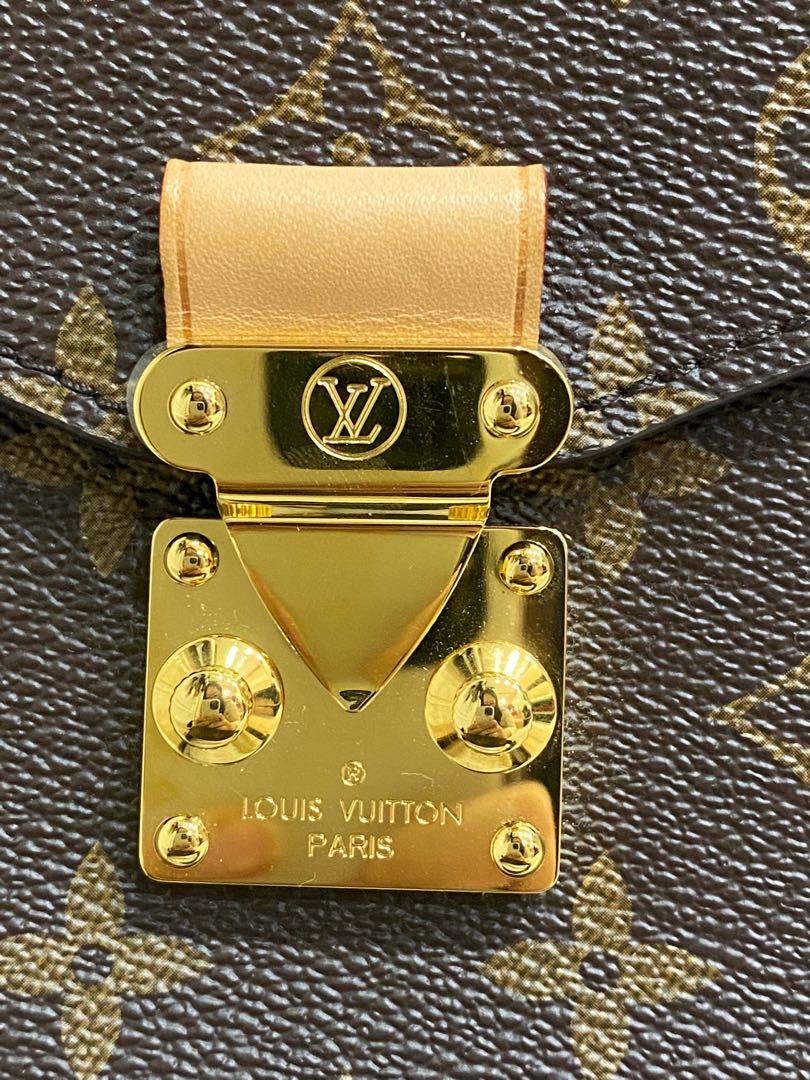 AUTHENTIC LV Monogram Pochette Metis (Category: Luxury Bags & Wallets) located in Quezon City. Submitted by closetofcoco (Listing ID 1081337736, Image 2). Description: GUARANTEED AUTHENTIC PM for inquiries Inclusions in pic — excellent condition Available for Layaway DISCLAIMER: We are not affiliated or associated with any of the brands featured. All copyrights reserved to the respective original brand holders. .